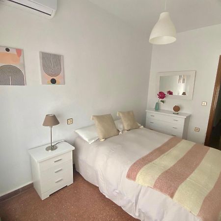 Vera Apartment, Acogedor Y Tranquilo En El Corazon De La Ciudad Antequera Bagian luar foto
