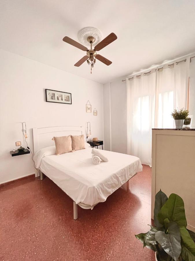 Vera Apartment, Acogedor Y Tranquilo En El Corazon De La Ciudad Antequera Bagian luar foto